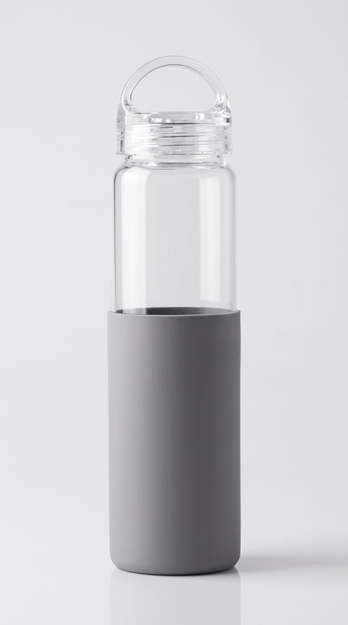 Borosilicate Glass Water Bottle 750 ml with Silicone Sleeve, Carry Loop Lid, Heat Resistant, for Hot and Cold Drinks, Leak-Resistant, Reusable Travel Bottle